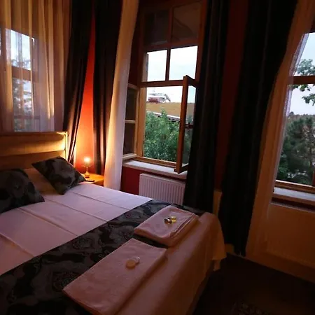 Anthea Hotel