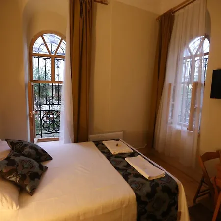 Anthea Hotel